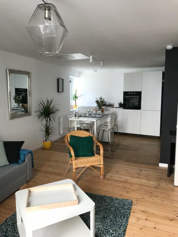 Appartement au coeur du quartier historique Vannes Extérieur photo